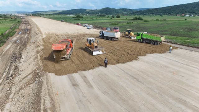 Horațiu Cosma a anunțat când vom circula pe primii kilometri din Autostrada Unirii