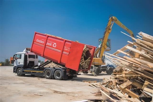 EGGER promovează economia circulară în România prin investiții în reciclare și energie regenerabilă