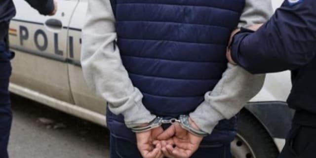 Clujean de 34 de ani reținut pentru violență în familie și distrugere