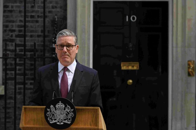 Cum s-a prăbușit premierul britanic Keir Starmer în mai puțin de doi ani după o victorie categorică. Lecții pentru România