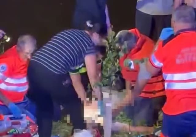 Adolescent de 16 ani salvat de fiul unui pompier din Guranda, resuscitat zeci de minute