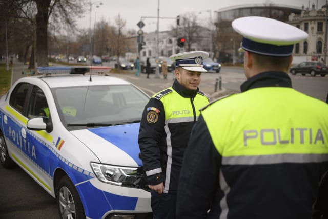 De la 1 iulie, salariul minim crește, iar punctul de amendă rutieră va fi majorat