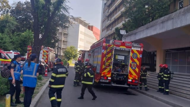 Incendiu la UPU Bacău: 140 de persoane evacuate în urma degajării de fum