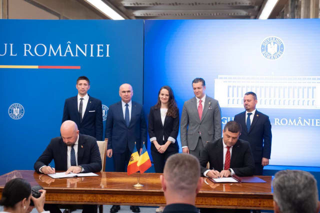 Autostrada Unirii A8 a fost semnată: proiectul include primii kilometri construiți de România în Moldova