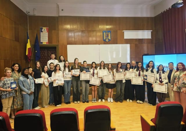 Elevii de la Colegiul Național Mircea cel Bătrân Constanța s-au întors din Italia cu zeci de premii internaționale în iunie 2026