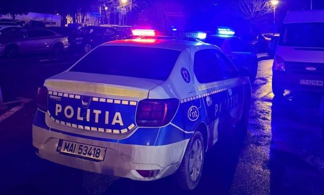 Atenție, cetățeni: Accident cu autor necunoscut în Năvodari! Poliția urmărește șoferul care a fugit după ce a lovit o bătrână