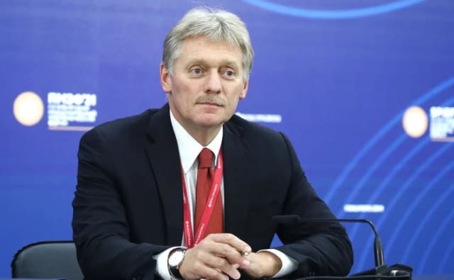 Kremlinul afirmă că Zelenski poate veni la Moscova doar dacă e pregătit să ia decizii responsabile