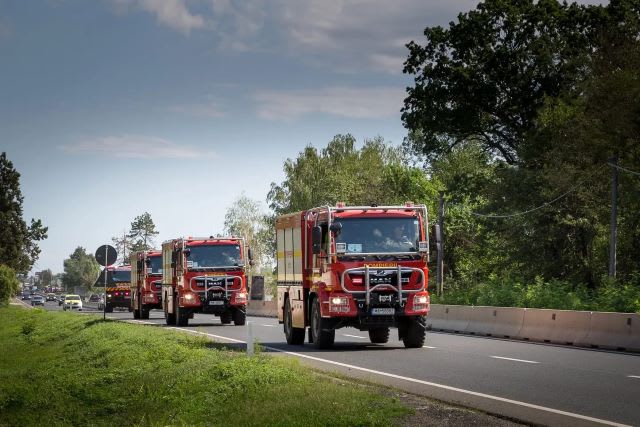 Incendiu la o casă din Bran: femeie de 71 de ani, transportată la spital cu atac de panică și intoxicație cu fum
