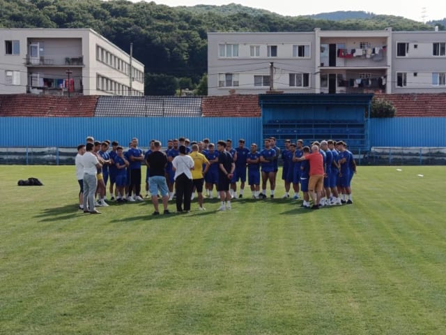 Corona Brașov a crescut numărul de șefi și în conducerea echipei de fotbal