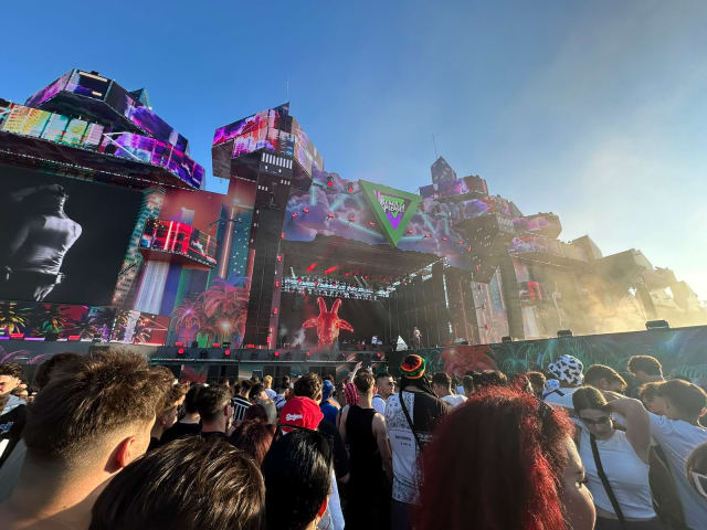 Organizatorii festivalului Beach Please 2026 impun taxe și reguli stricte pentru participanți
