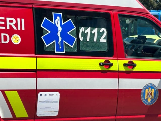 UPDATE: Muncitor prins sub mal de pământ în Lazu, intervenție de urgență în Constanța