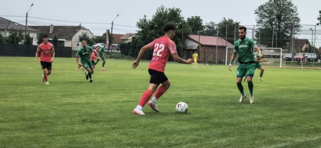 Dumbrăvița a câștigat primul meci amical din pregătiri cu Șelimbărul