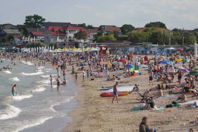 Salvamarii din Eforie Nord a anunțat temperaturi ideale pentru plajă sâmbătă, 11 iulie 2026