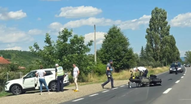 Accident pe DN11 Onești – Târgu Secuiesc: motociclist rănit după impact cu autoturismul