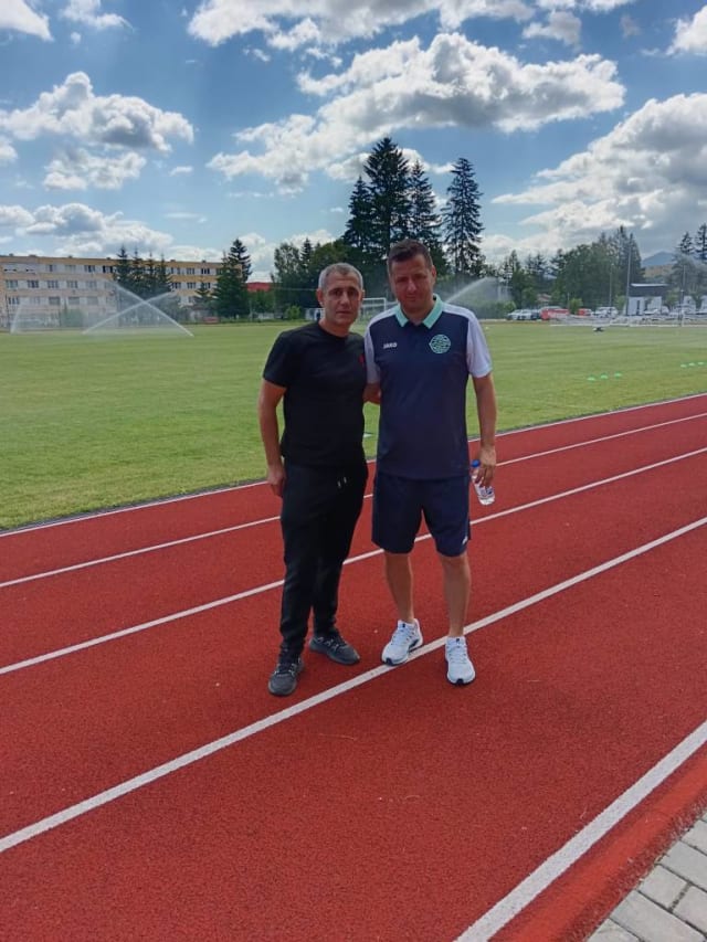 Olimpic Zărnești și Metaloglobus București au disputat un amical spectaculos la Zărnești
