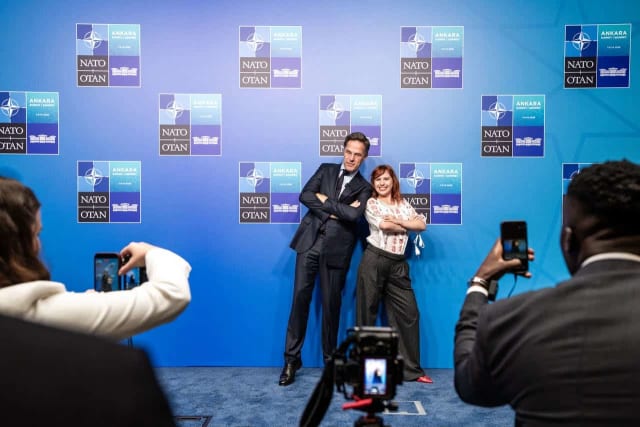 Influenceriță din Cluj participă la summitul NATO și explică experiența din culise