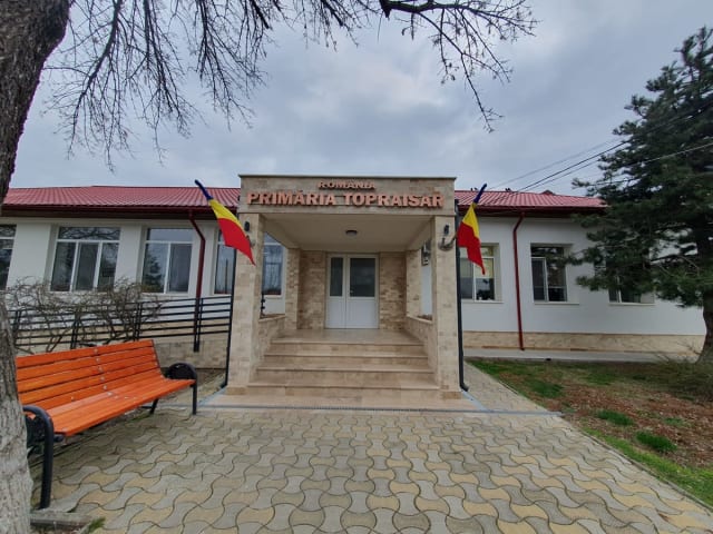 Primăria Topraisar organizează concurs pentru postul de consilier școlar în cadrul proiectului social