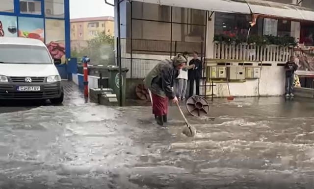 Cod galben de inundații în Cluj. Zonele vizate și avertizările emise