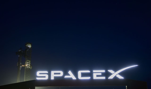 Acțiunile SpaceX au scăzut cu 40% după listare, pierzând 800 mld. dolari din valoare
