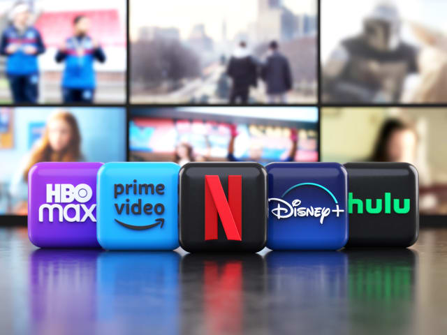 Platforma de streaming Disney+ reduce temporar prețurile cu o treime în România