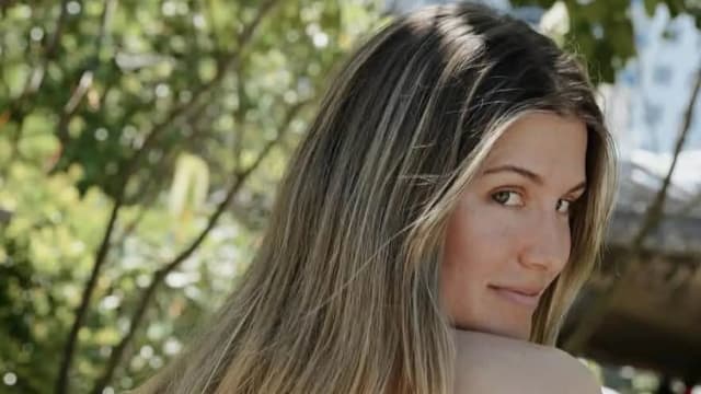 Eugenie Bouchard se relaxează la Lacul Como, fotografii spectaculoase cu iahtul
