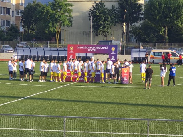 Corona Brașov a câștigat faza regională a Cupei României la fotbal