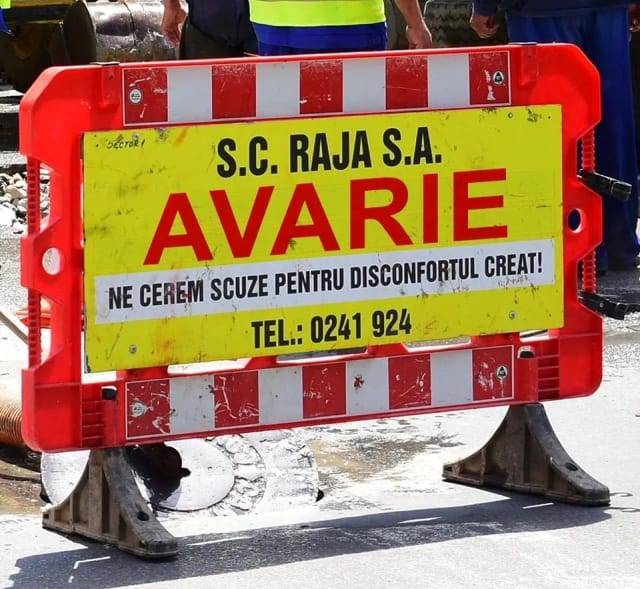 Avarie la rețeaua principală de pe Șoseaua Mangaliei din Constanța afectează consumatorii