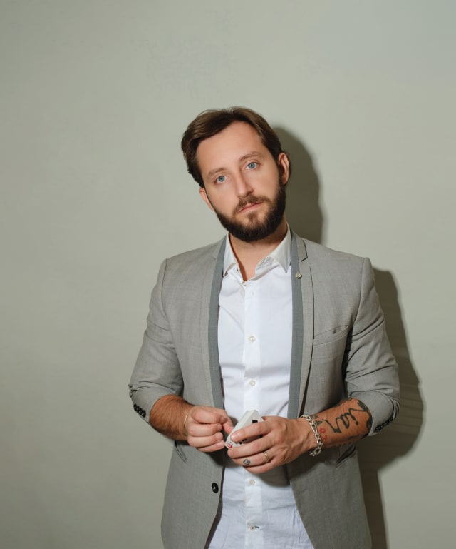 Andrei Gîrjob devine membru al Magic Circle din Londra, legătura cu regele Charles și teambuilding-urile din România