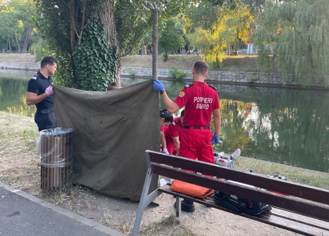 Pompierii din Timișoara intervin de urgență pentru salvarea unui bărbat din Canalul Bega