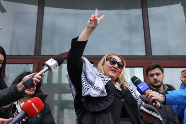Diana Șoșoacă afirmă că se simte „binișor” după accidentul rutier din București
