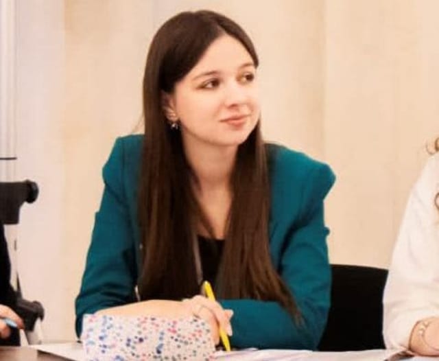 Beatrice Dinu, admisă la Facultatea de Drept a Universității din București