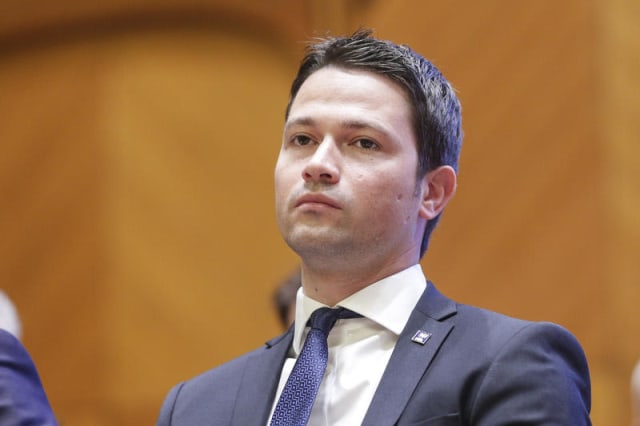 PNL reacționează după decizia Curții de Apel București de suspendare a hotărârilor Guvernului Bolojan