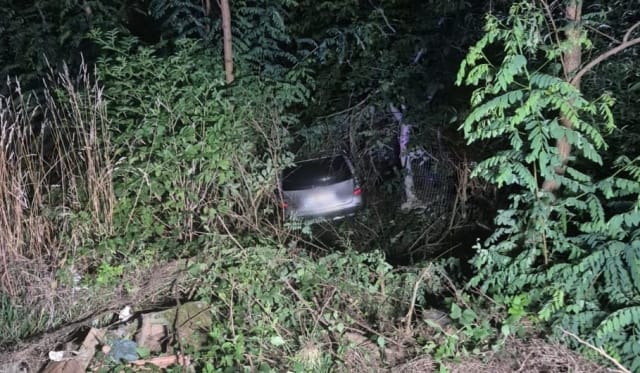 Șofer inconștient din Cluj, reținut de polițiști! A condus beat și cu permisul suspendat, apoi a provocat un accident