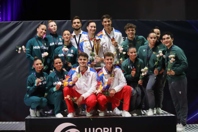 Gimnastele de la CSM Arad, medaliate la Cupa Mondială de la Oradea