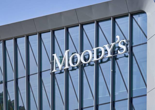 România așteaptă azi decizia Moody’s privind ratingul economic