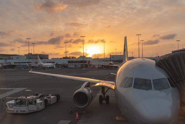 Aeronave pe aeroportul din Sydney au evitat o coliziune la limită, incident în curs de anchetă