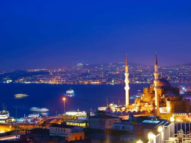 Istanbul fără bilet de intrare: locuri gratuite pentru turiști în orașul de pe două continente