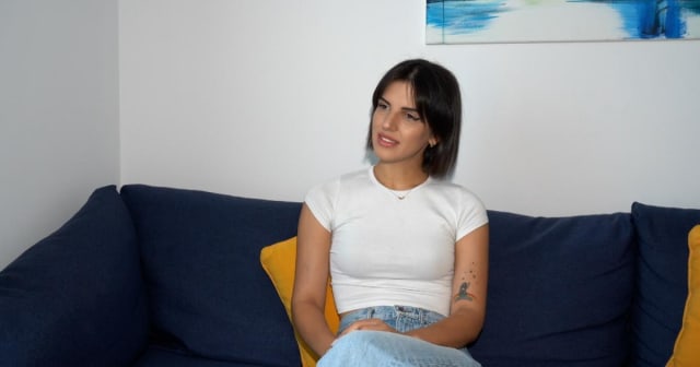Adina, bonă de 24 de ani, câștigă între 50 și 6.000 de lei pe lună în funcție de dificultate