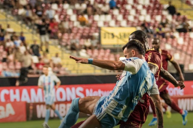 Corvinul învinge CFR Cluj cu scor categoric la revenirea lui Marius Șumudică