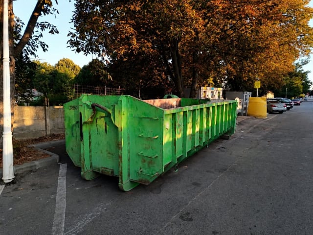 Polaris amplasează containere speciale în cartierele Brătianu și Palas pentru deșeuri voluminoase