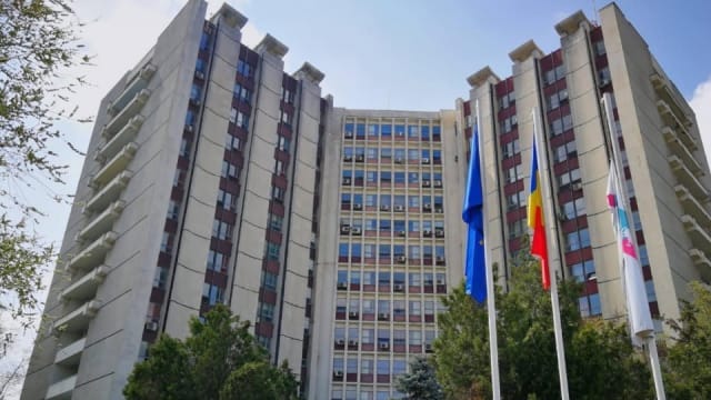 Un medic rezident s-a stins din viață după ce s-a aruncat de la etaj la Spitalul Universitar din București