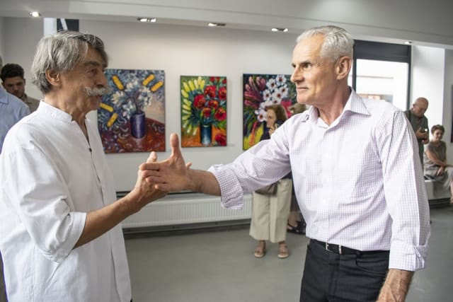 Expoziția „acasă” a pictorului Neluș Oană, vernisată la Galați
