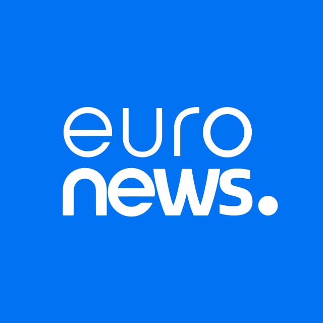 Echipe de specialiști combatând țânțarii în Grecia și România