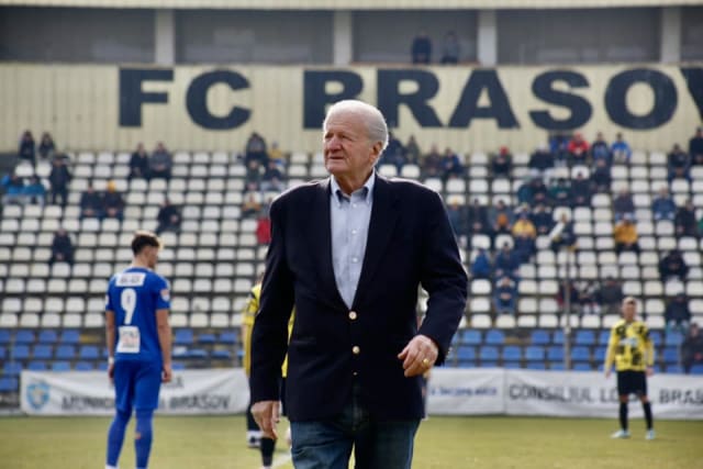 Romeo Pașcu, 83 de ani: o viață dedicată fotbalului și industriei sportive