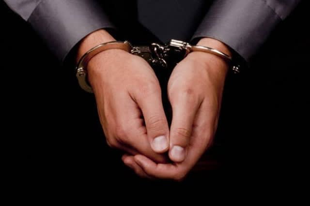 Bărbat de 38 de ani arestat preventiv după ce a agresat fizic un tânăr în Cristian