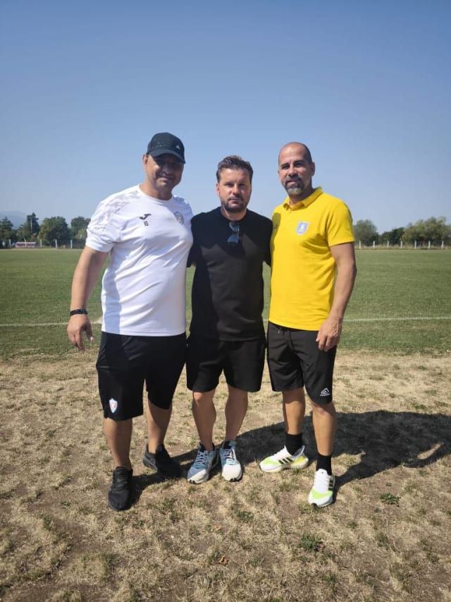 Ionel Ganea a fost învins de Marian Constantinescu în meciul amical de la Victoria