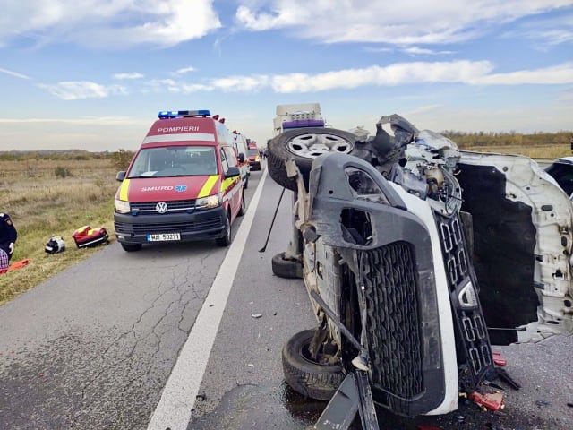 Accident rutier la Remetea Mare: motociclist rănit după coliziune cu autoturism