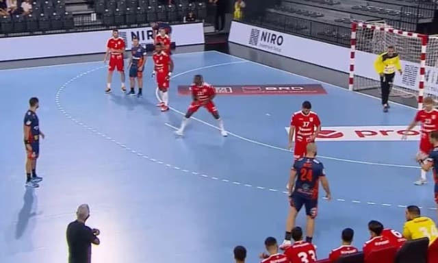 HC Buzău a pierdut finala Supercupei în fața Dinamo București la Bistrița
