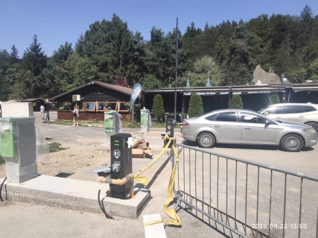 Autoritățile din Râșnov au început lucrările pentru parcarea de pe Valea Cetății, în valoare de aproape 6 milioane de lei