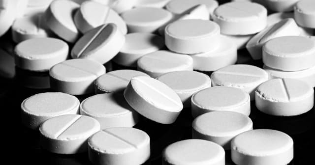 Marea Britanie intenționează să extindă medicamentele pentru reducerea libidoului infractorilor sexuali